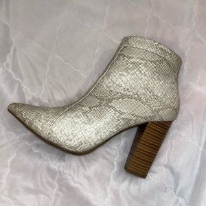 Snakeskin Heeled Boots Size 7 1/2